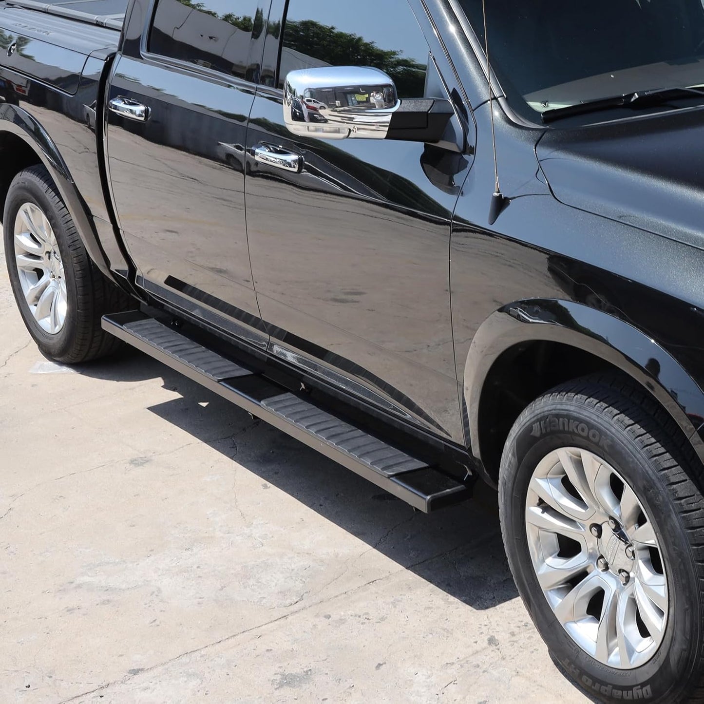 Just mounted it, direct bolt-on, no need to drill. And also each bar can support up to 500 lbs.The plastic cover installed on the bracket not only enhances visual appeal but also effectively prevents rust formation, ensuring lasting durability.