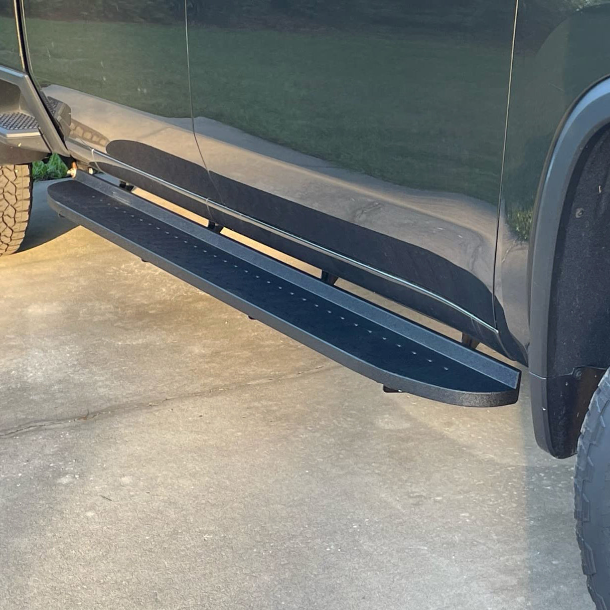 Running Boards Compatible with 2019-2024 RAM 1500 Running Boards Crew Cab Side Steps D7 Style.