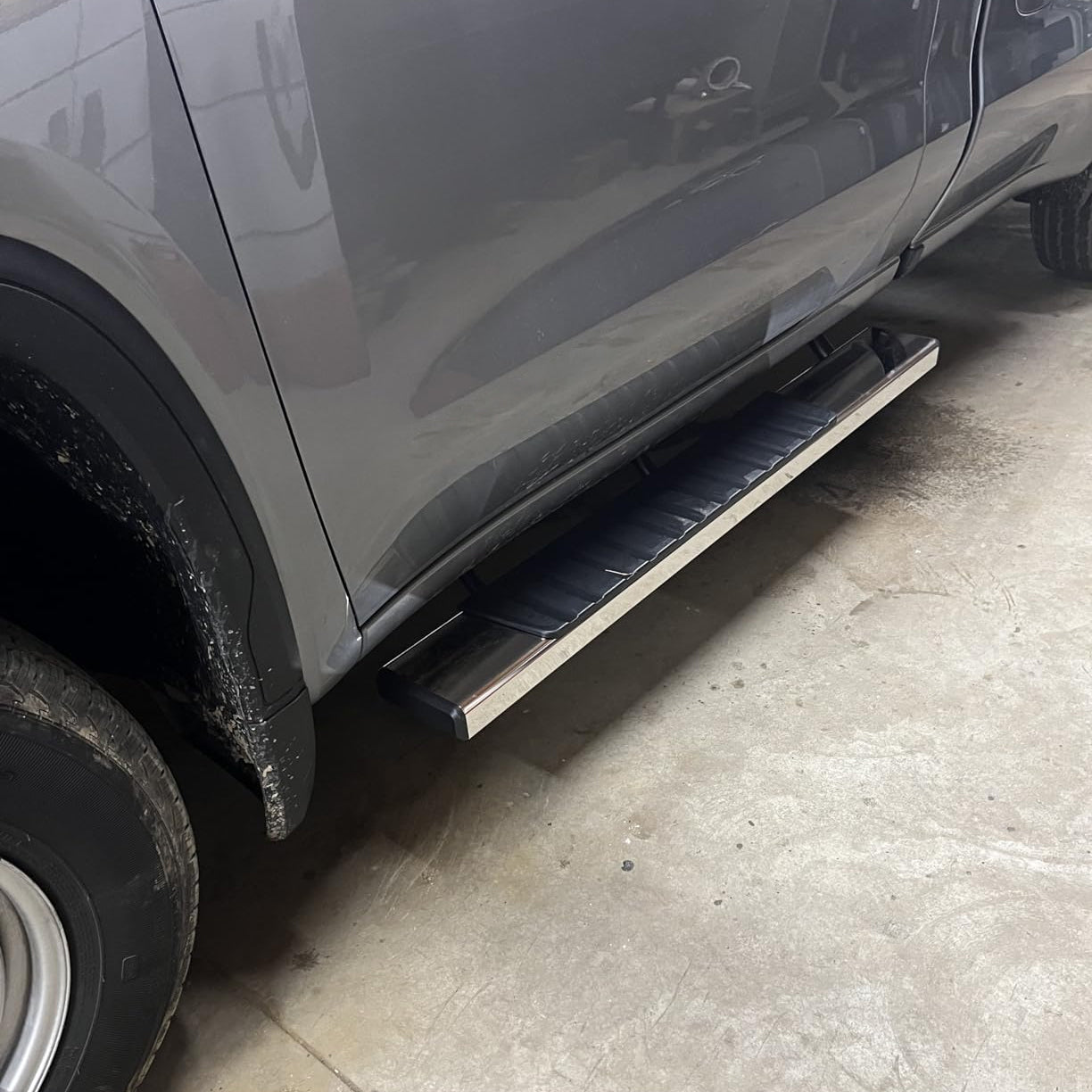 Running Boards Compatible with 2019-2024 Chevy Silverado/Gmc Sierra 1500 ; 2022-2024 2500 / 3500 Regular Cab, Stainless Steel Side Steps H6 Style. - COMNOVA AUTOPART