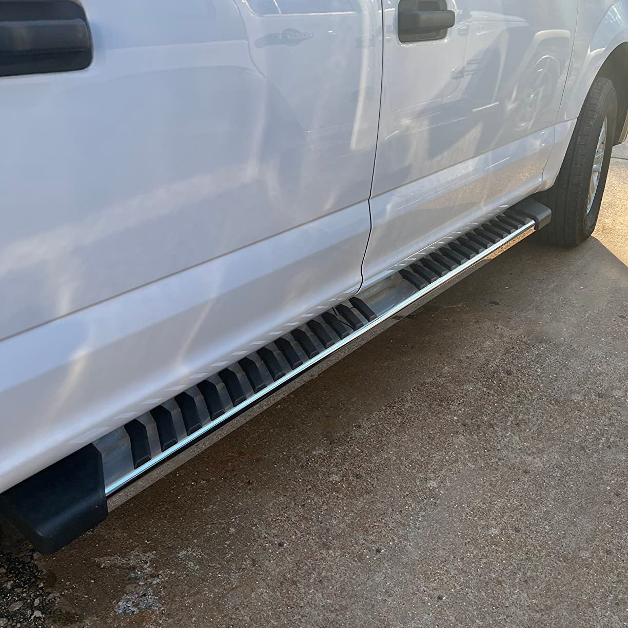 Stainless Steel Running Boards for 1999-2016 Ford F250 Superduty Crew Cab V6 Style.- COMNOVA AUTOPART